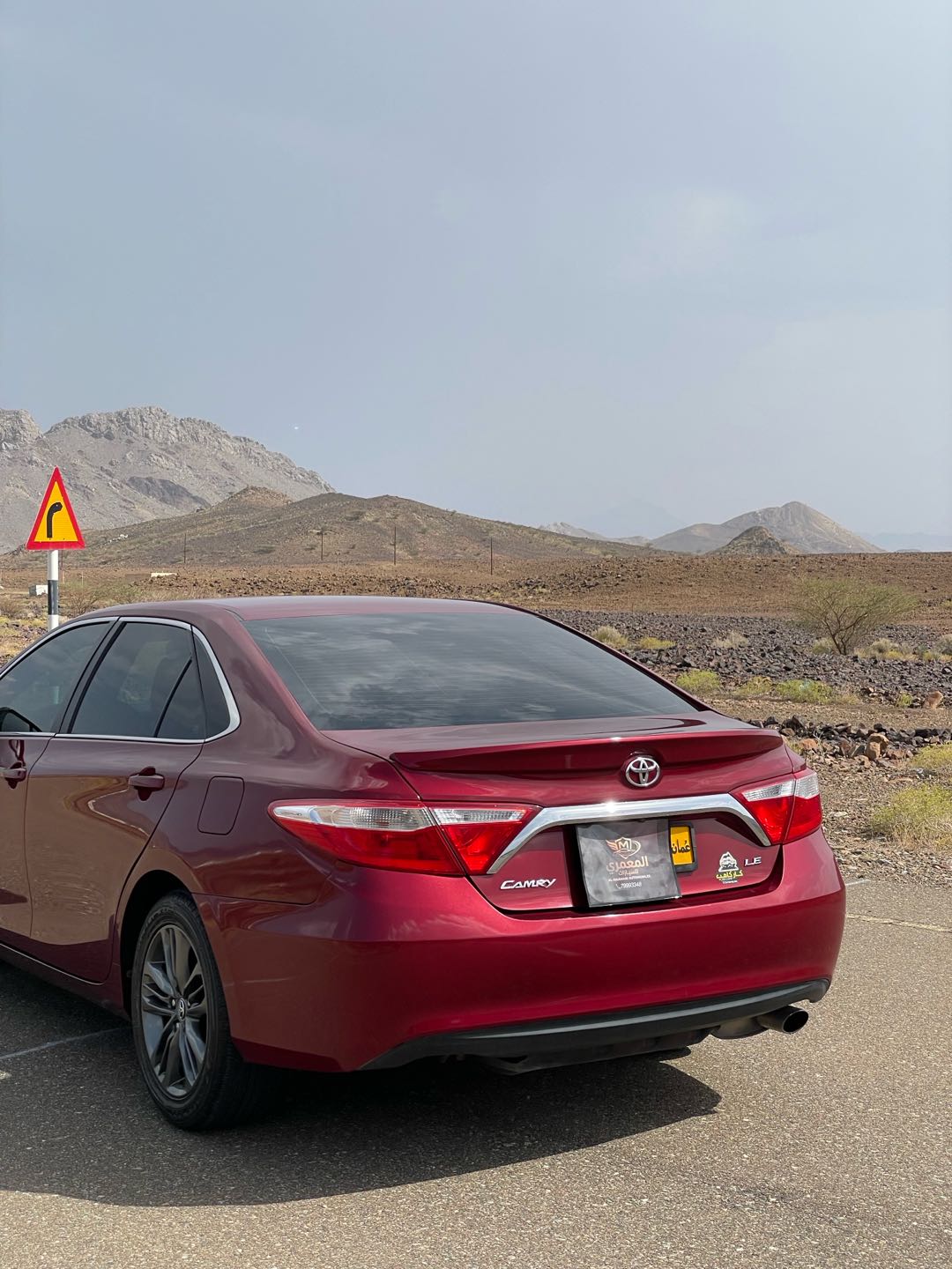 Car Image 2017 TOYOTA CAMRY LE