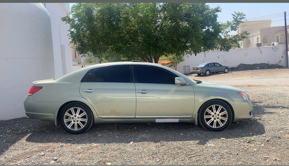 Car Image 2006 TOYOTA AVALON XLS