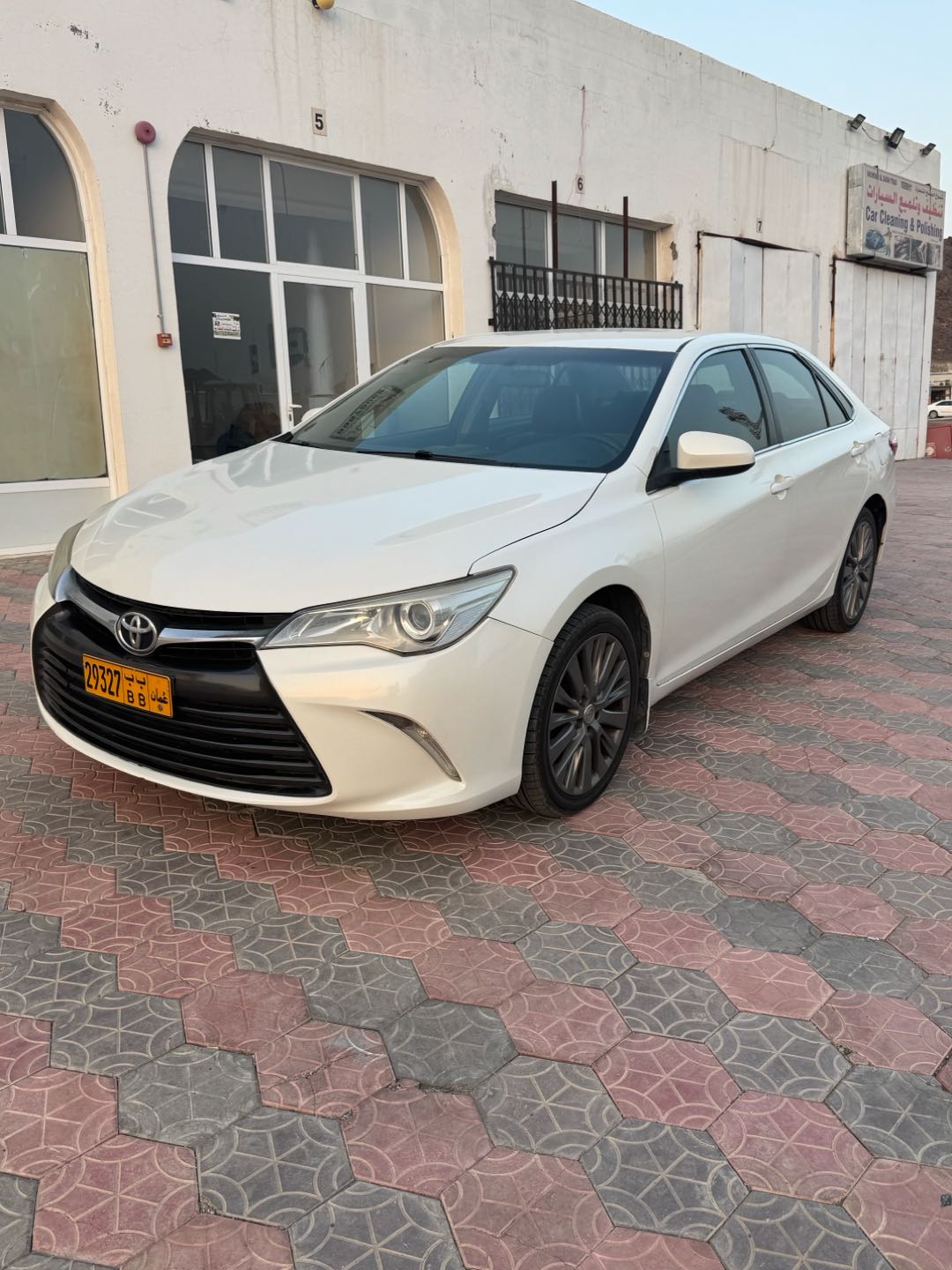 Car Image 2017 TOYOTA CAMRY GL