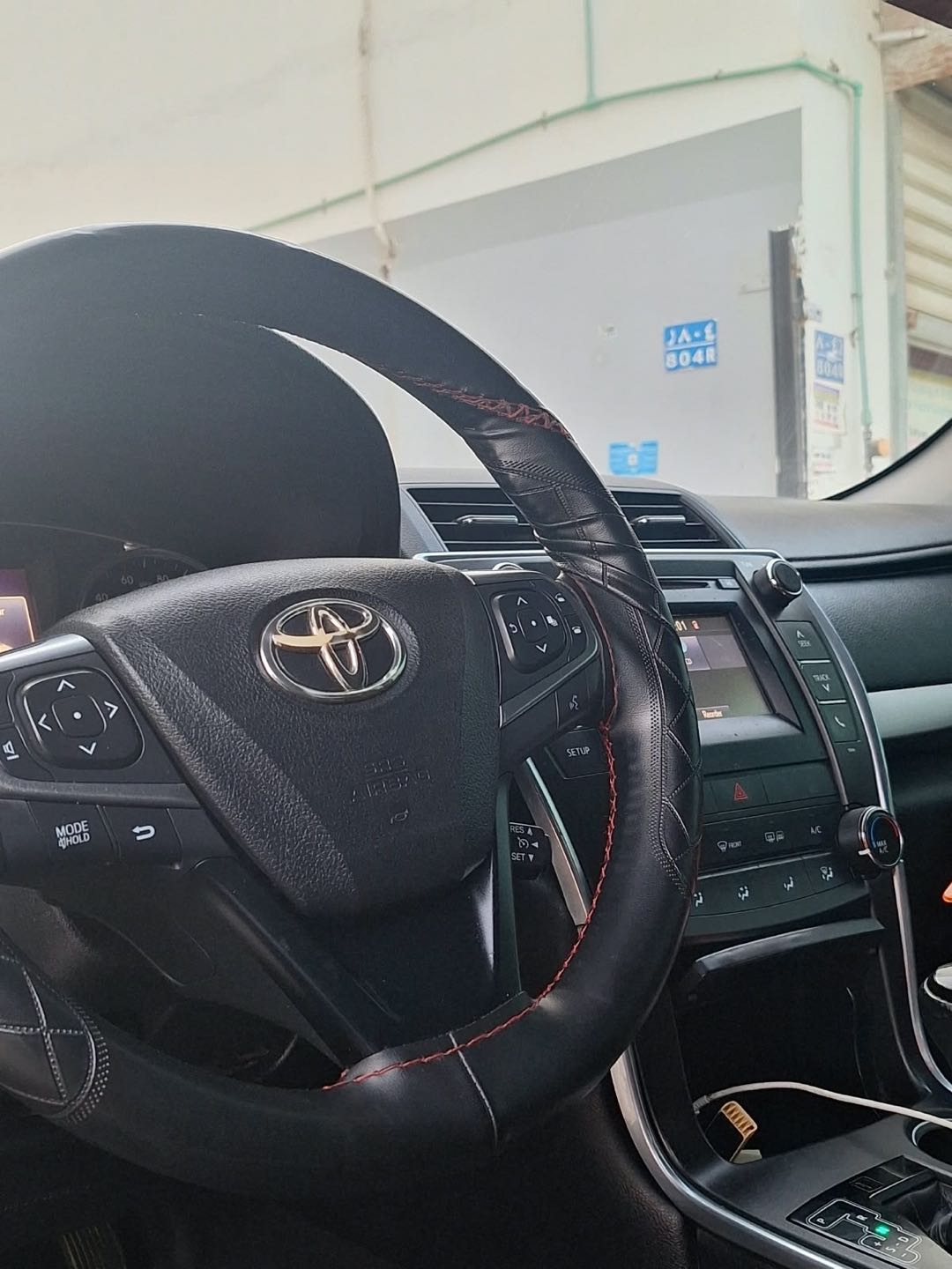 Car Image 2017 TOYOTA CAMRY SE