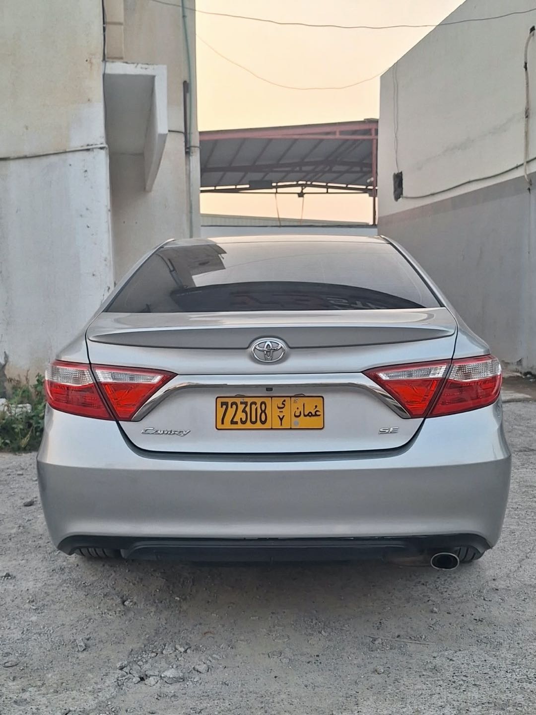 Car Image 2017 TOYOTA CAMRY SE