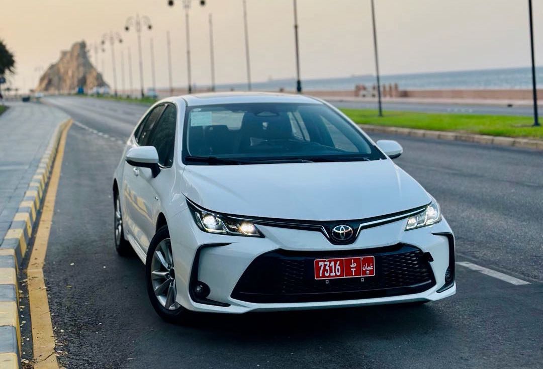TOYOTA COROLLA 2025