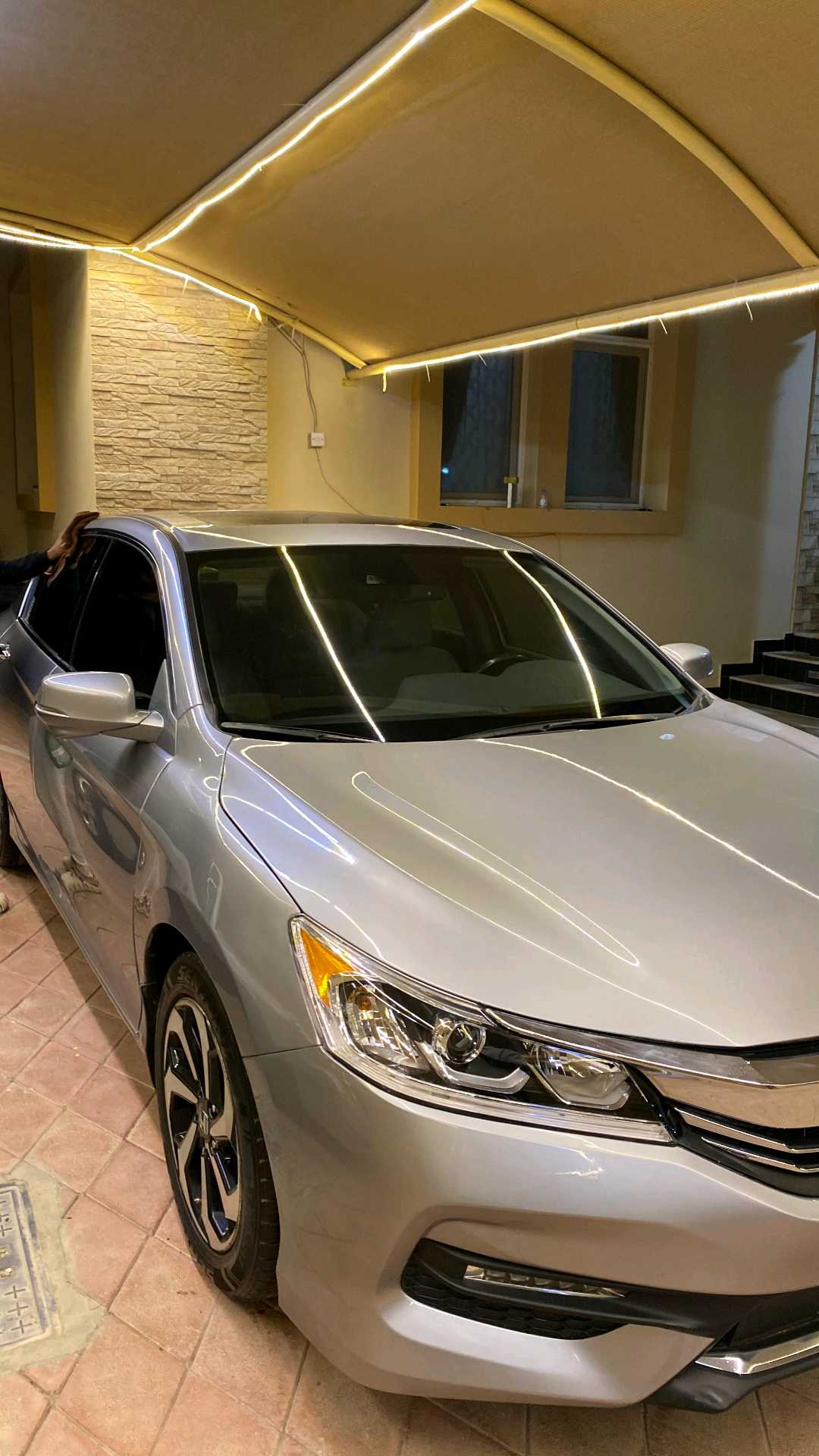 Car Image 2017 HONDA ACCORD EXL