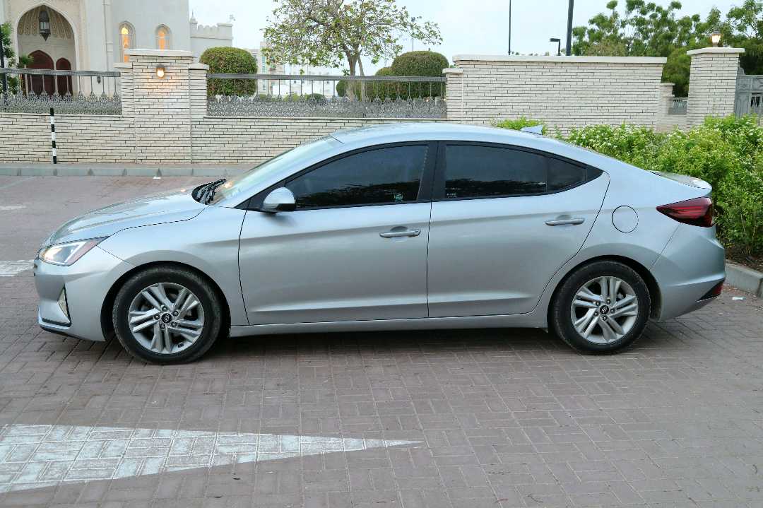 HYUNDAI ELANTRA 2020