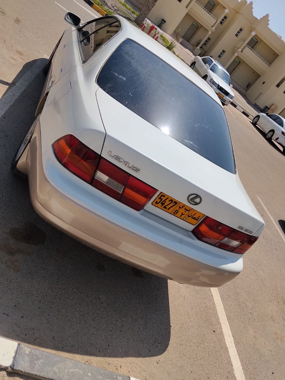 Car Image 1997 LEXUS IS 