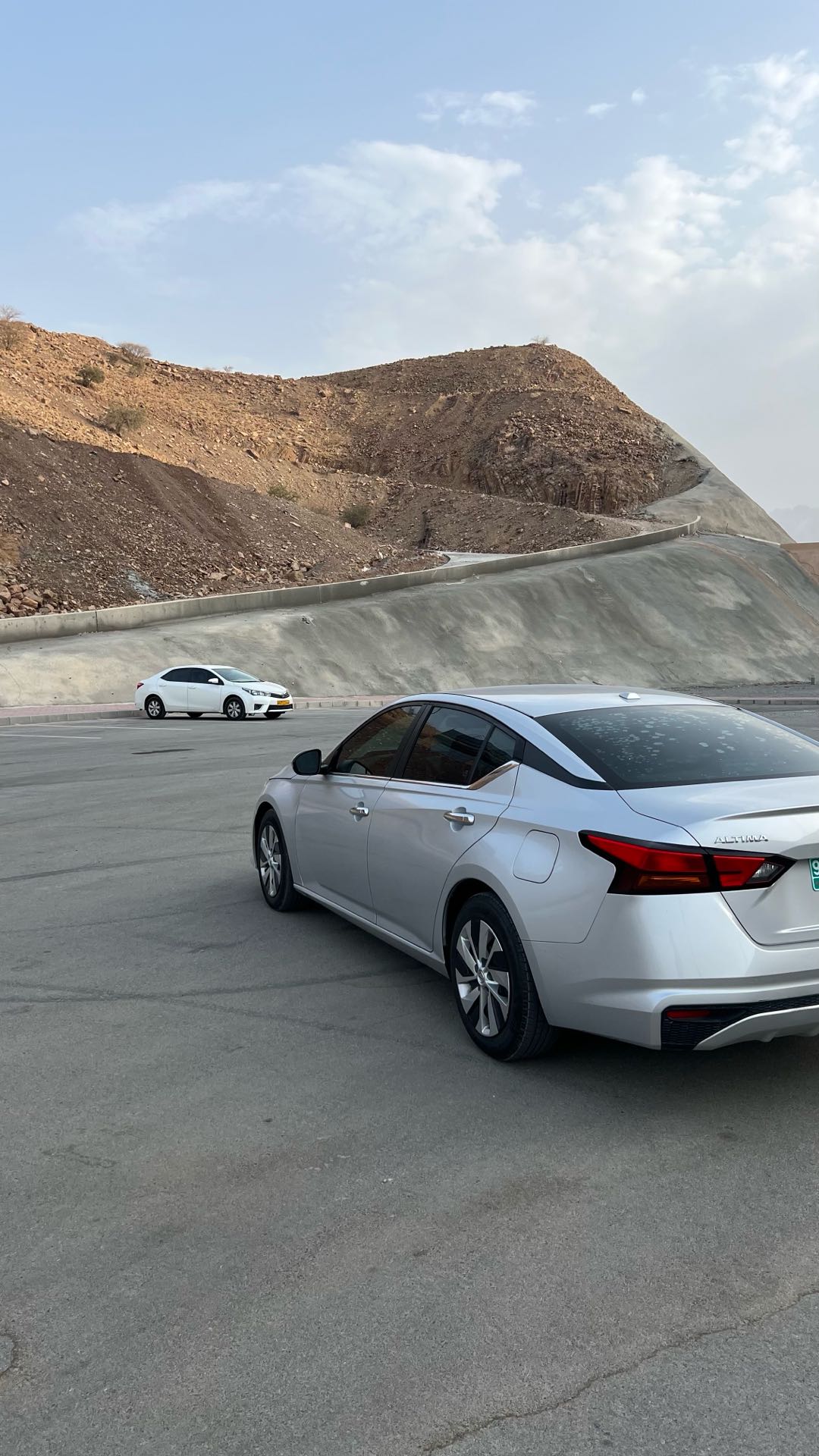 Car Image 2019 NISSAN ALTIMA SV