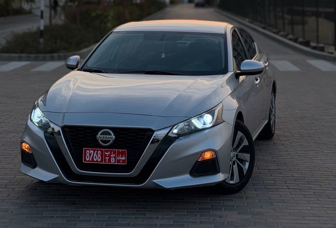 NISSAN ALTIMA 2020