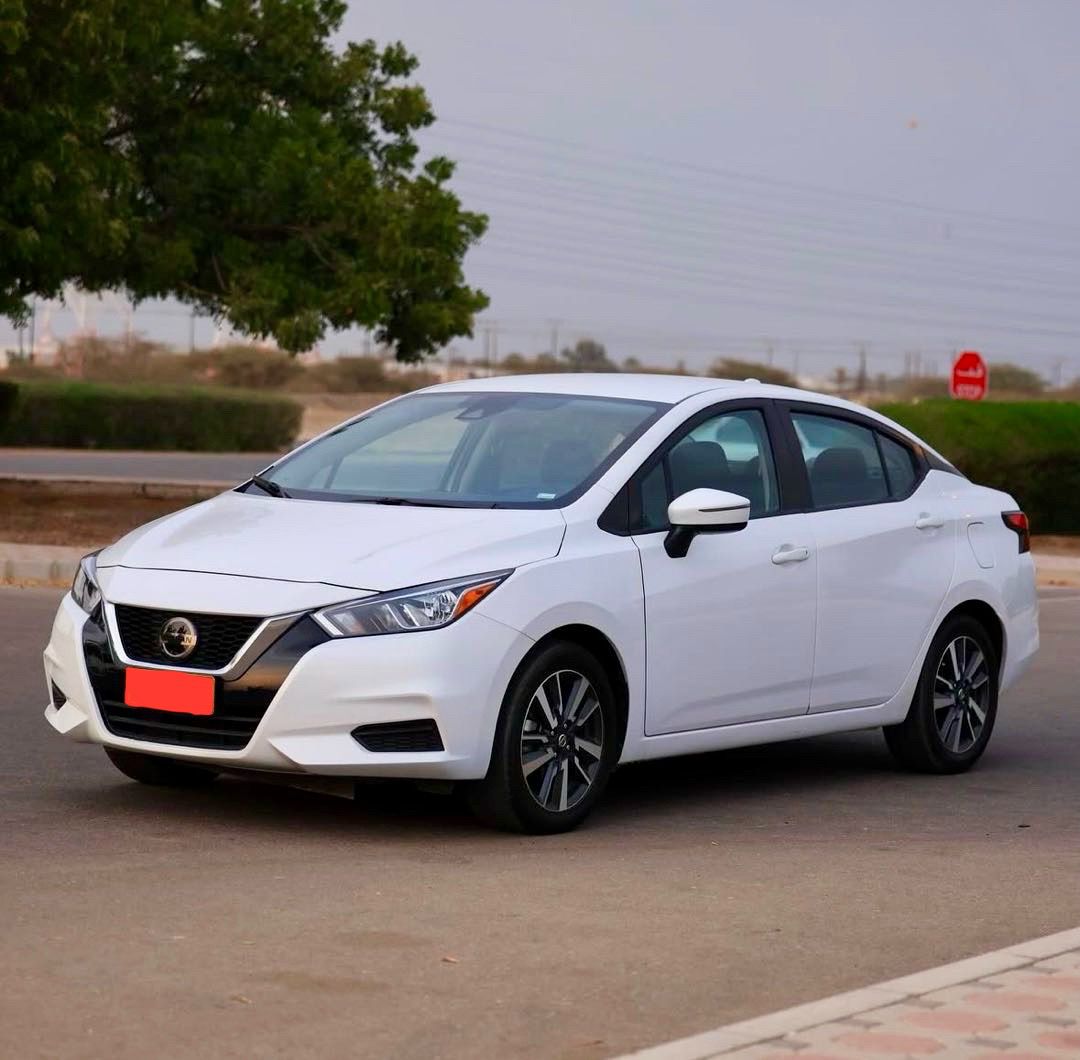 NISSAN VERSA 2023