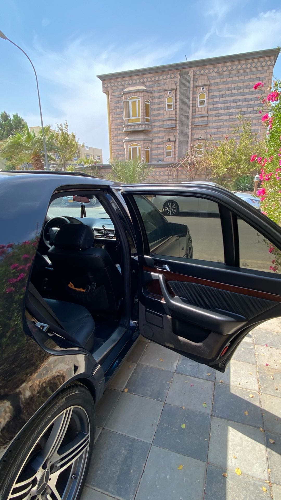 Car Image 1997 MERCEDES S Class 500