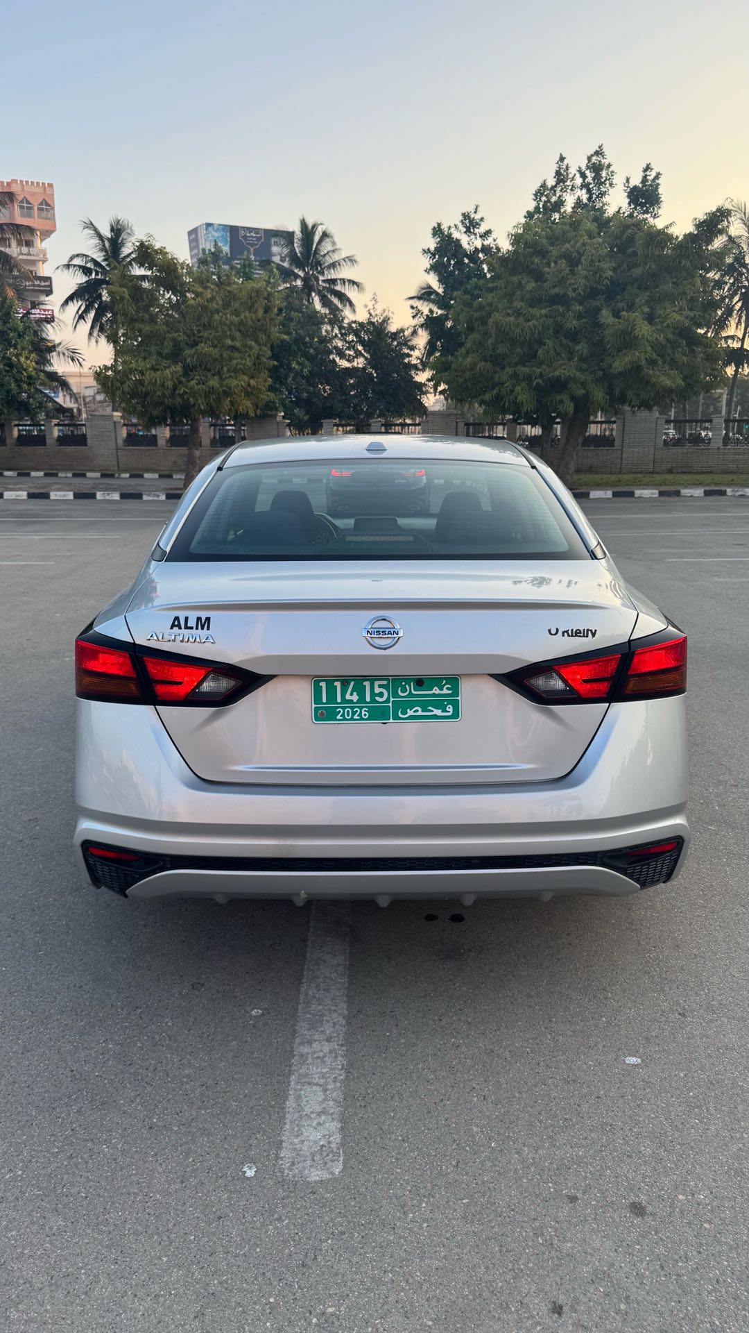Car Image 2019 NISSAN ALTIMA SL