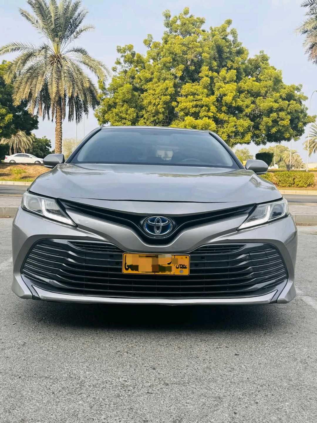 Car Image 2018 TOYOTA CAMRY E
