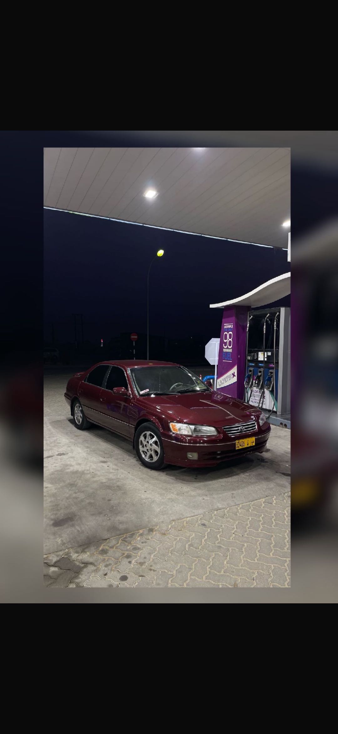 Car Image 1999 TOYOTA CAMRY GLE