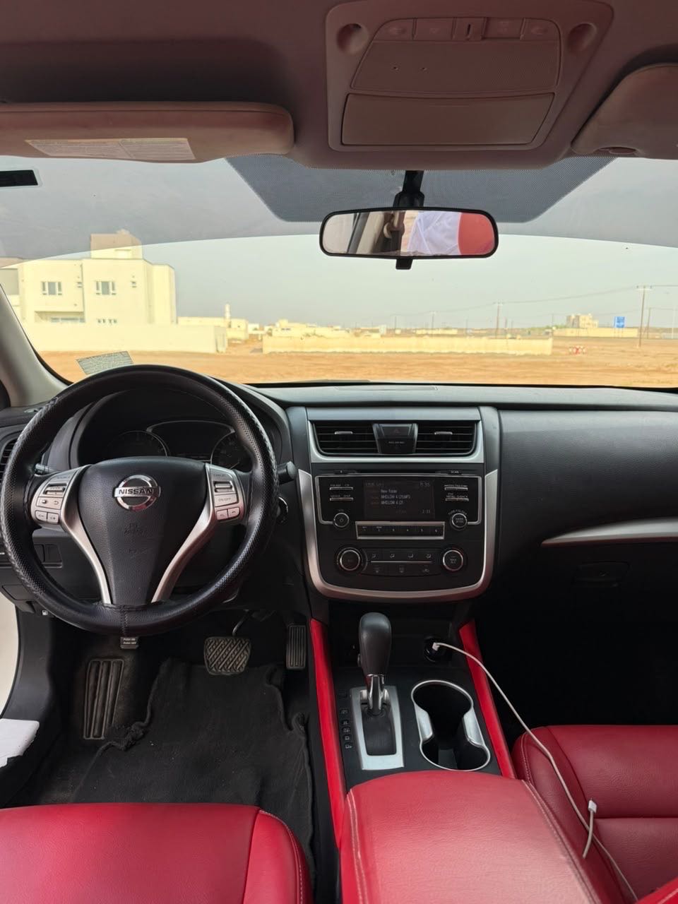 Car Image 2017 NISSAN ALTIMA SV
