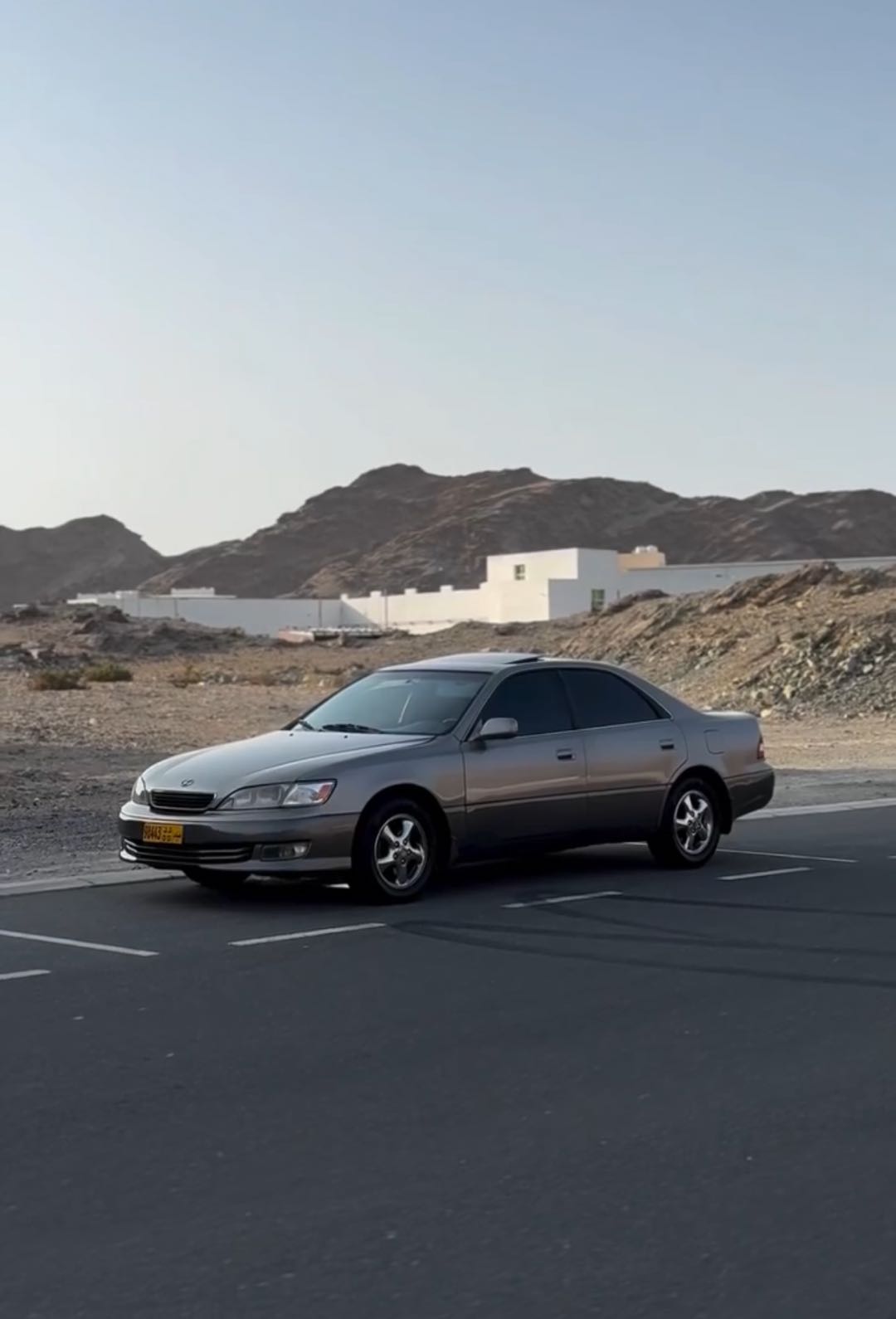Car Image 1997 LEXUS ES 300