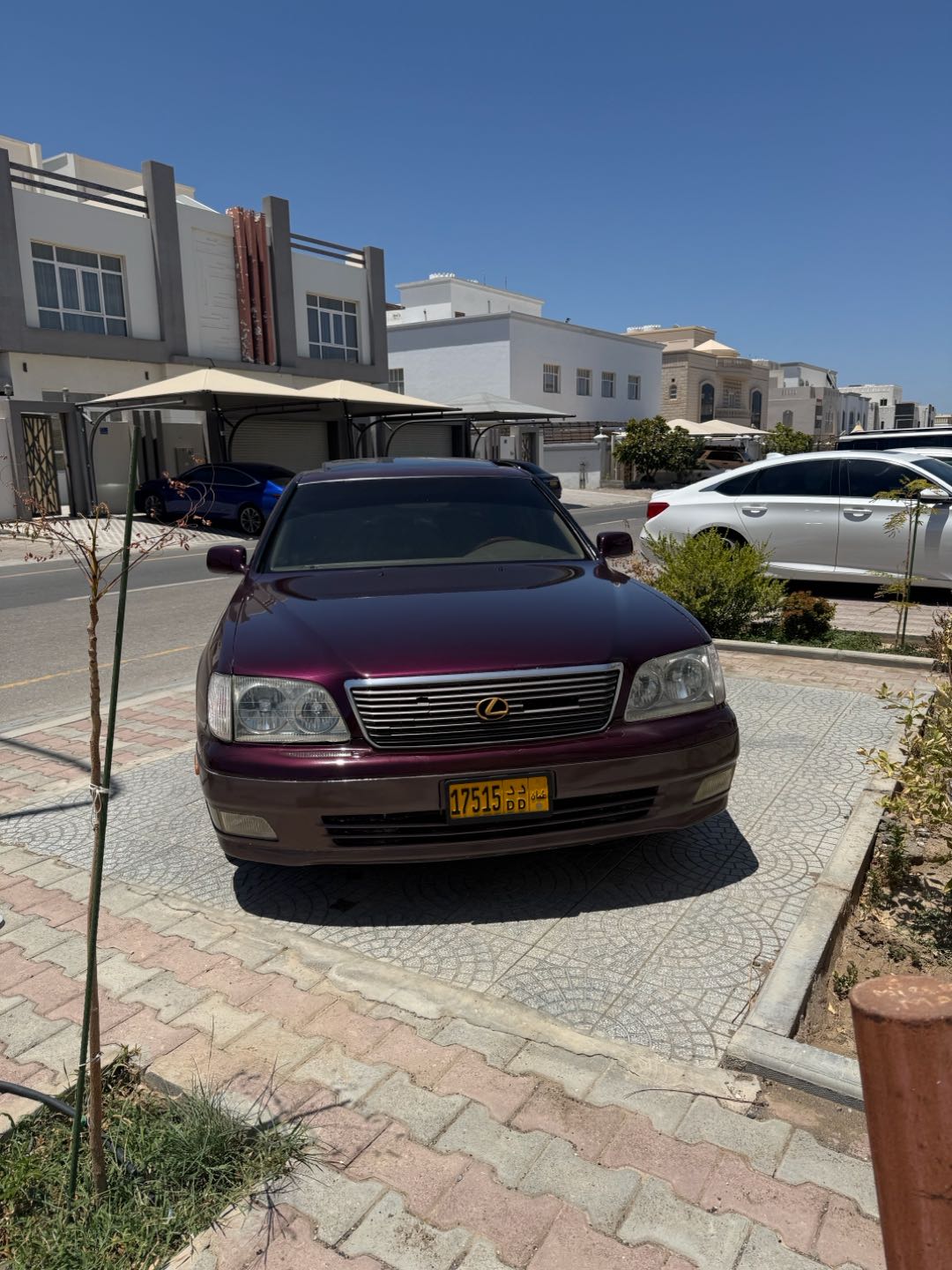 Car Image 1998 LEXUS LS 