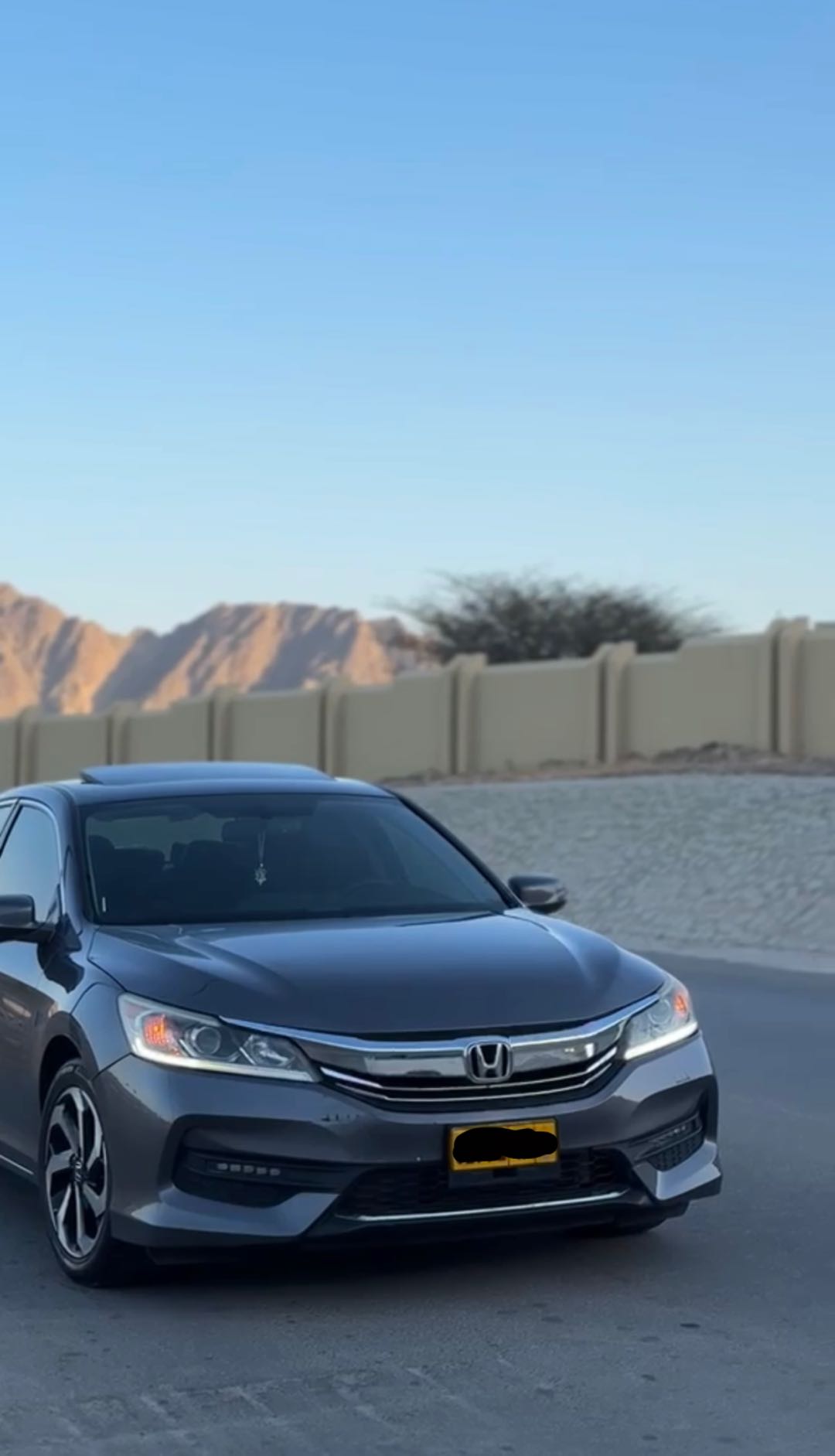 Car Image 2017 HONDA ACCORD EXL