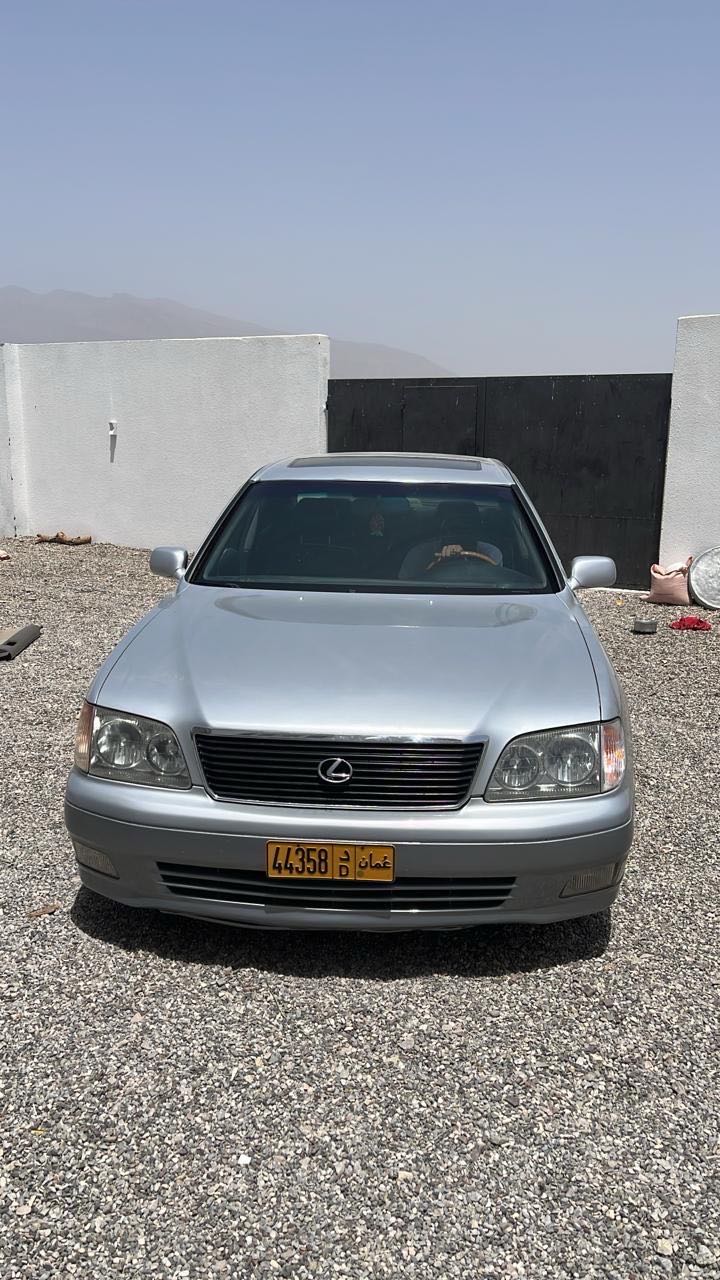 Car Image 1999 LEXUS LS 400