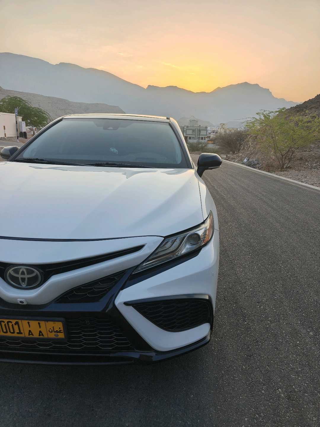Car Image 2019 TOYOTA CAMRY XSE
