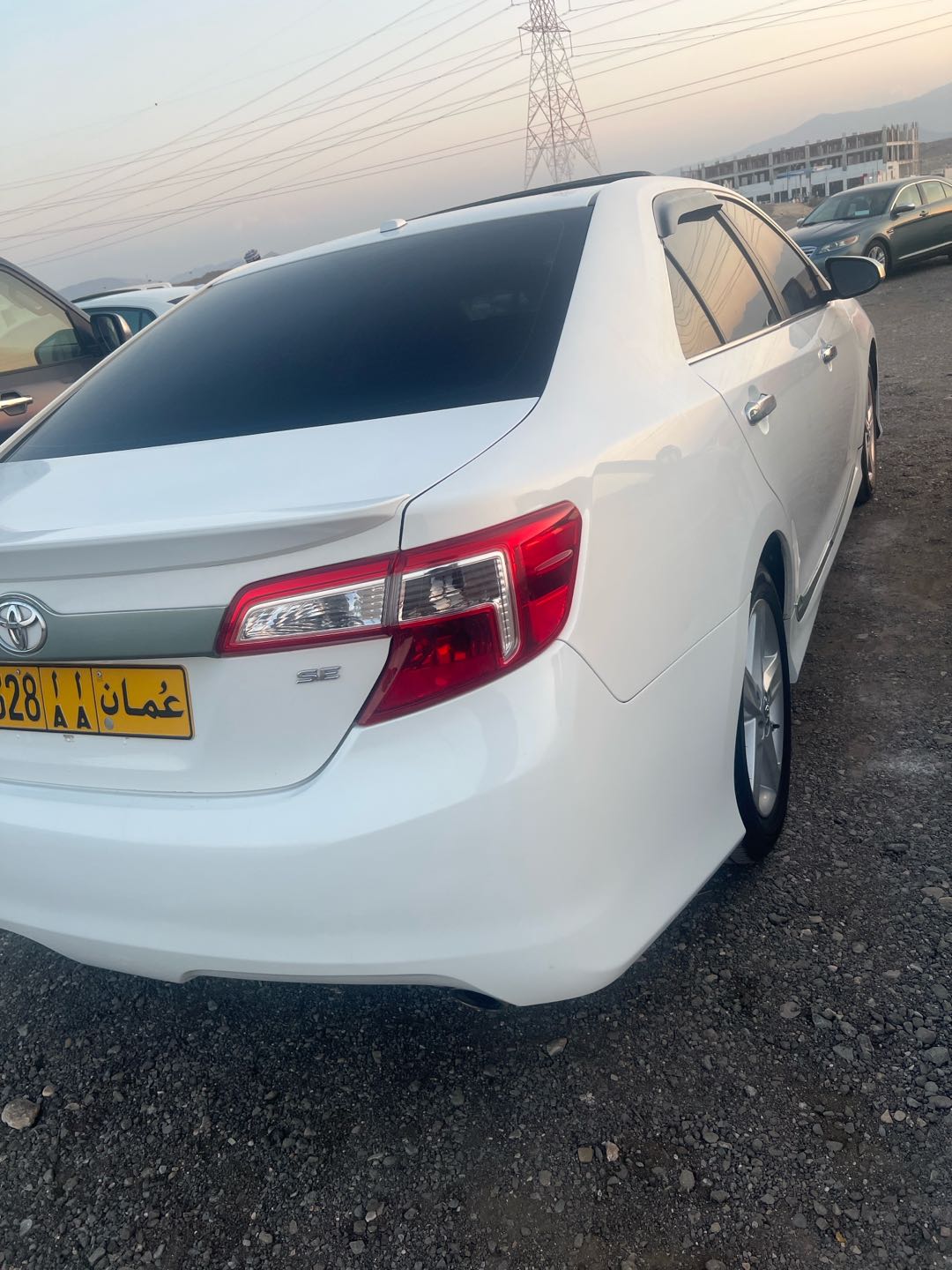 Car Image 2013 TOYOTA CAMRY SE