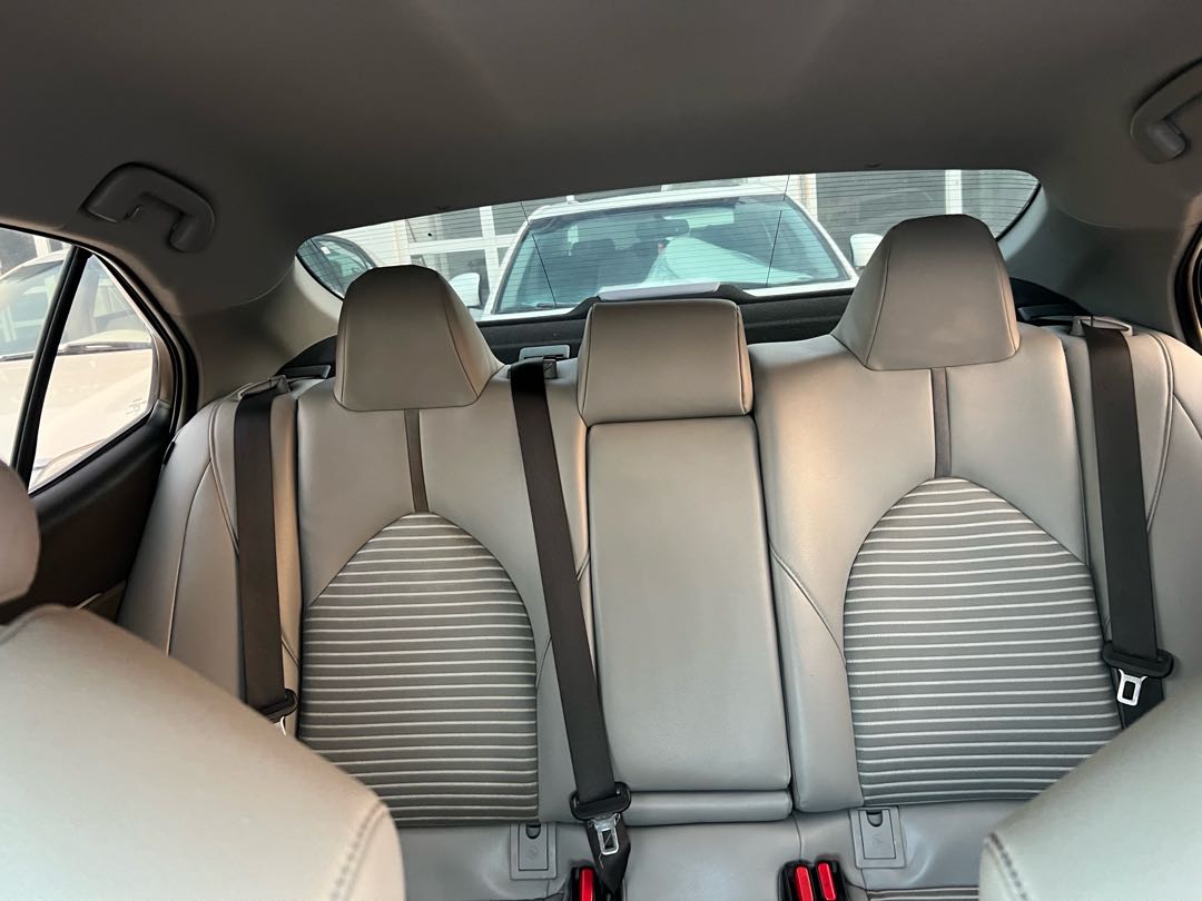 Car Image 2018 TOYOTA CAMRY SE