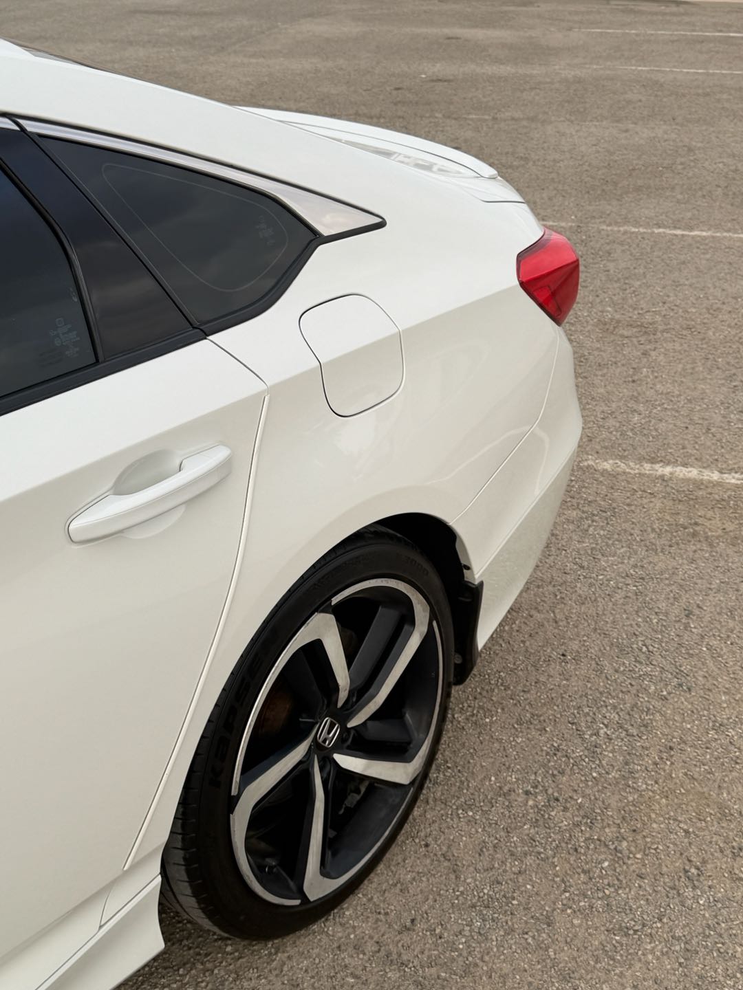 Car Image 2019 HONDA ACCORD SPORT