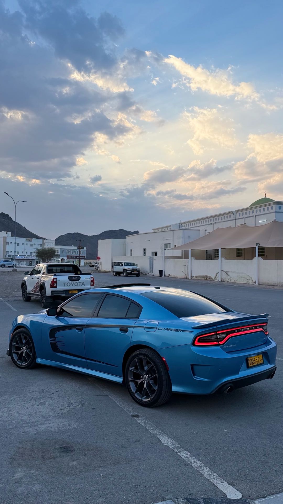 Car Image 2019 DODGE CHARGER SRT 392