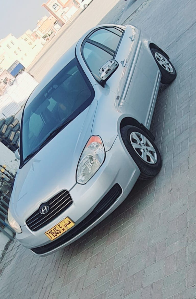 Car Image 2010 HYUNDAI ACCENT GL
