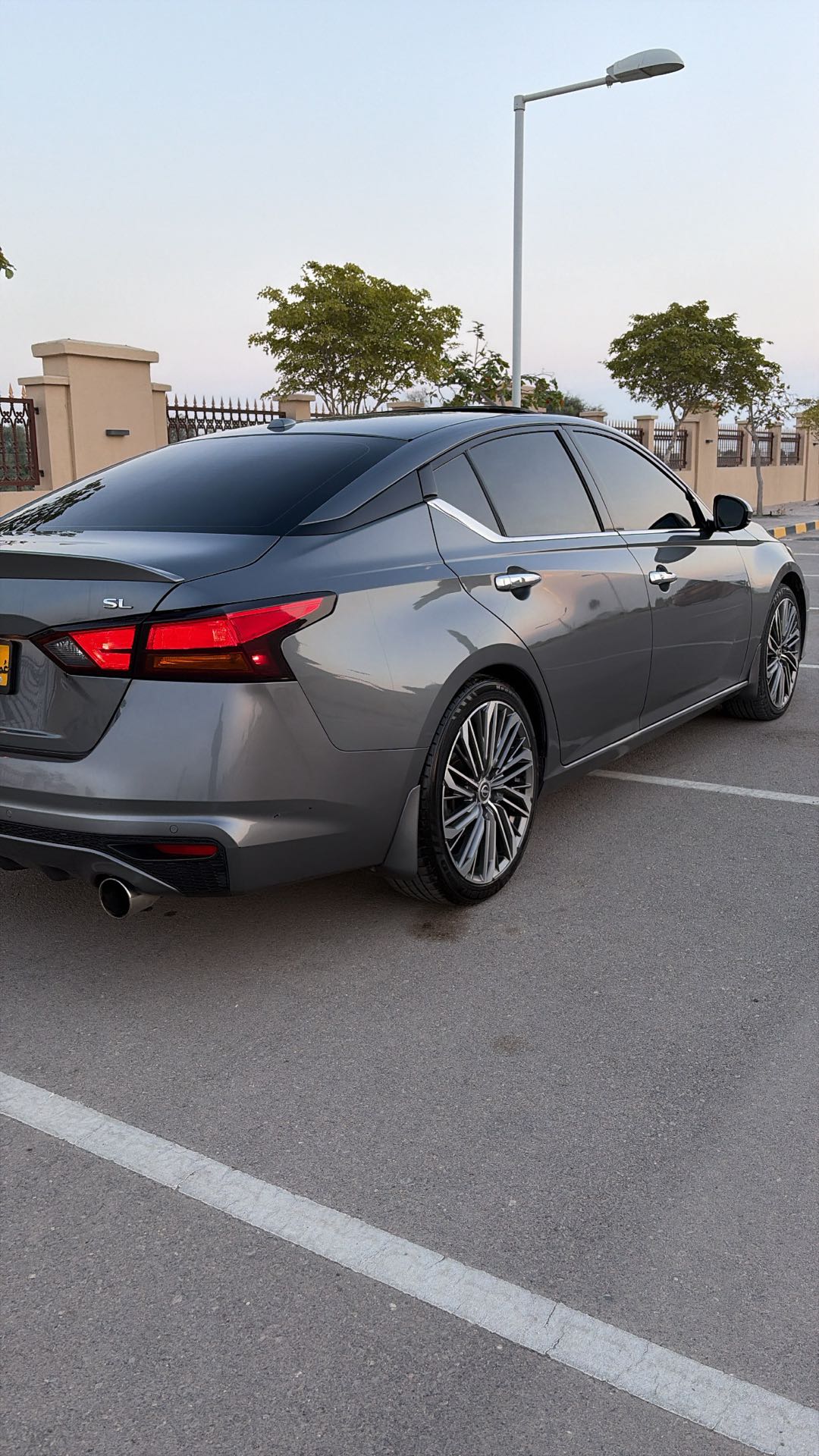 Car Image 2019 NISSAN ALTIMA SL