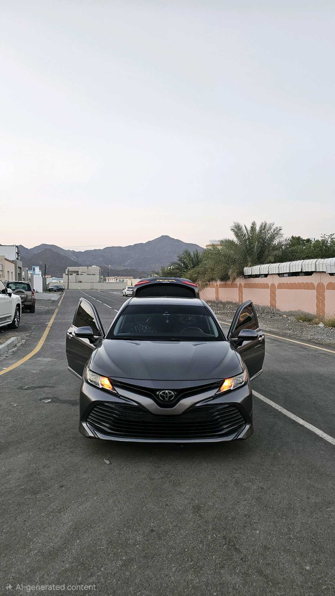 Car Image 2019 TOYOTA CAMRY LE