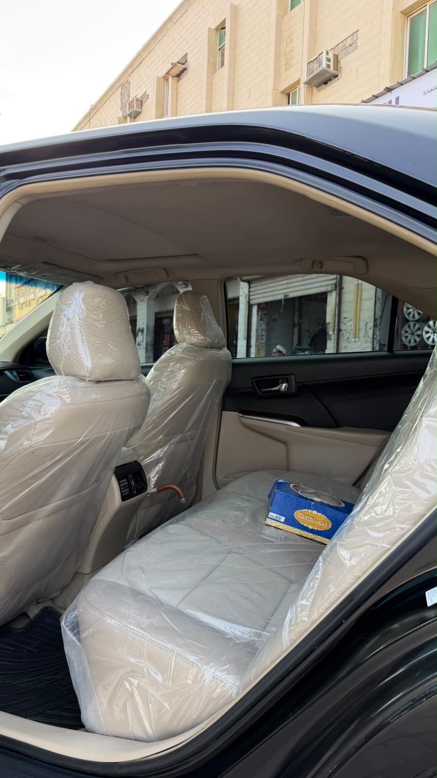 Car Image 2014 TOYOTA CAMRY XLE