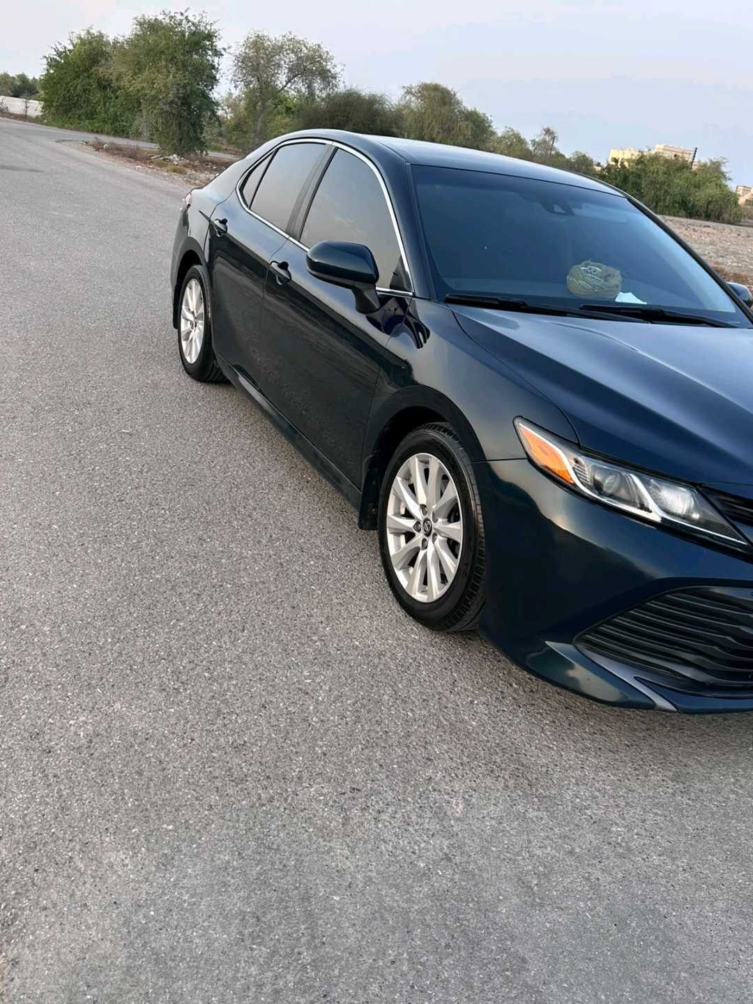 Car Image 2018 TOYOTA CAMRY LE