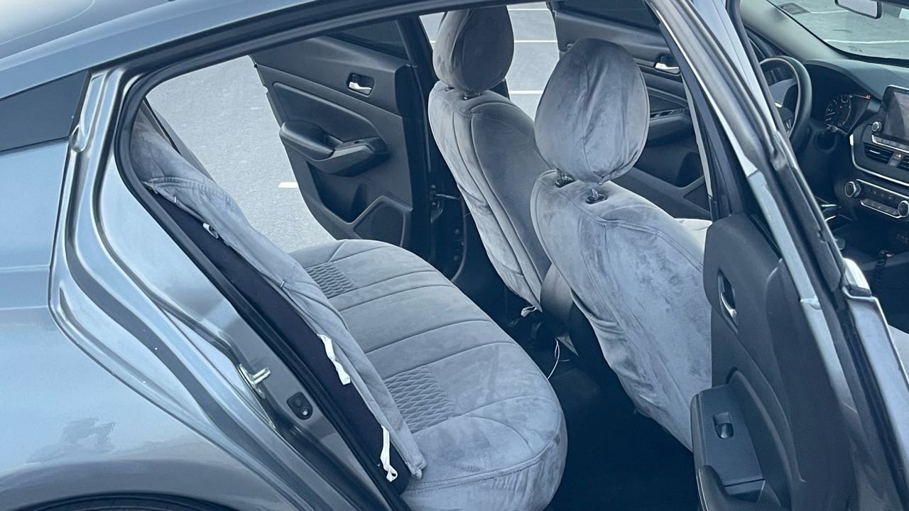 Car Image 2020 NISSAN ALTIMA SV