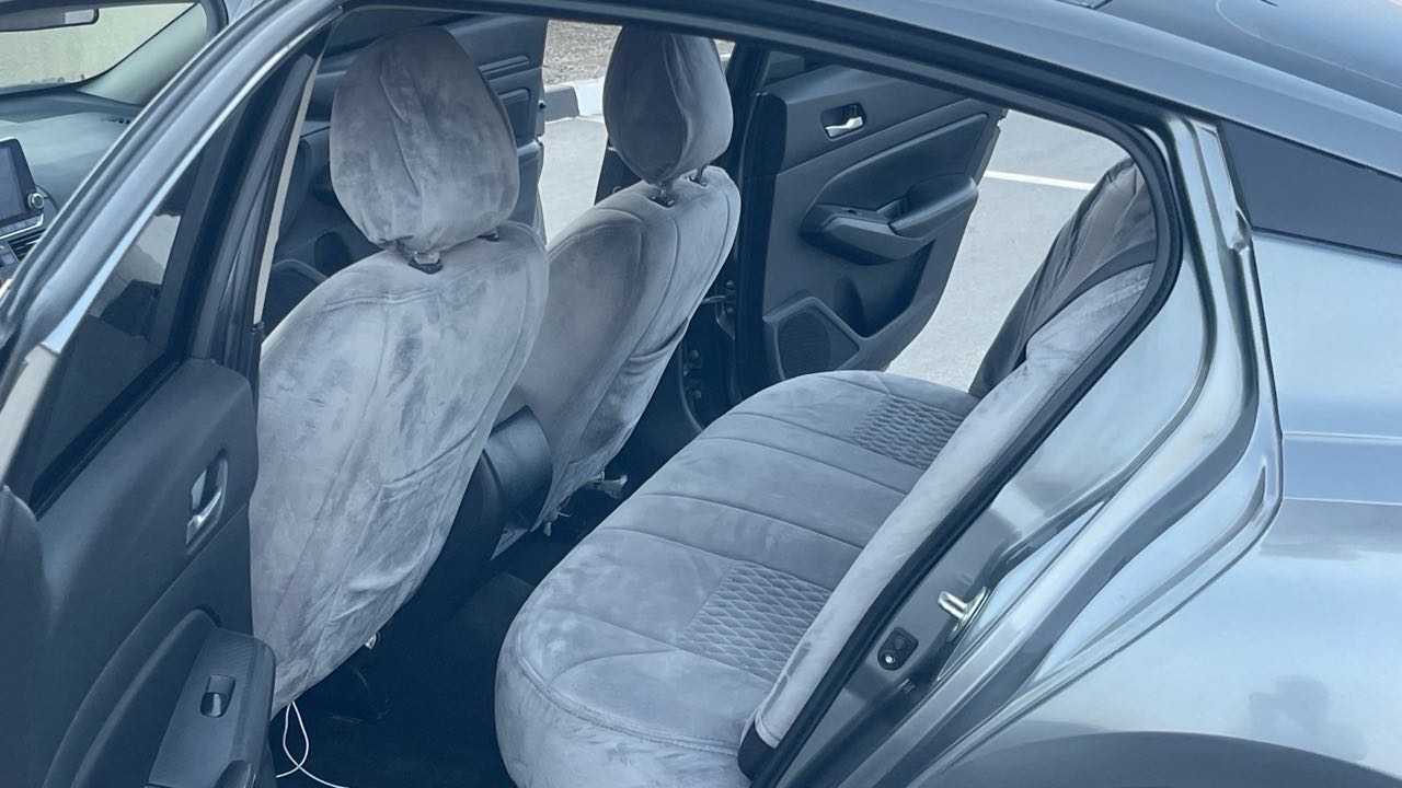 Car Image 2020 NISSAN ALTIMA SV