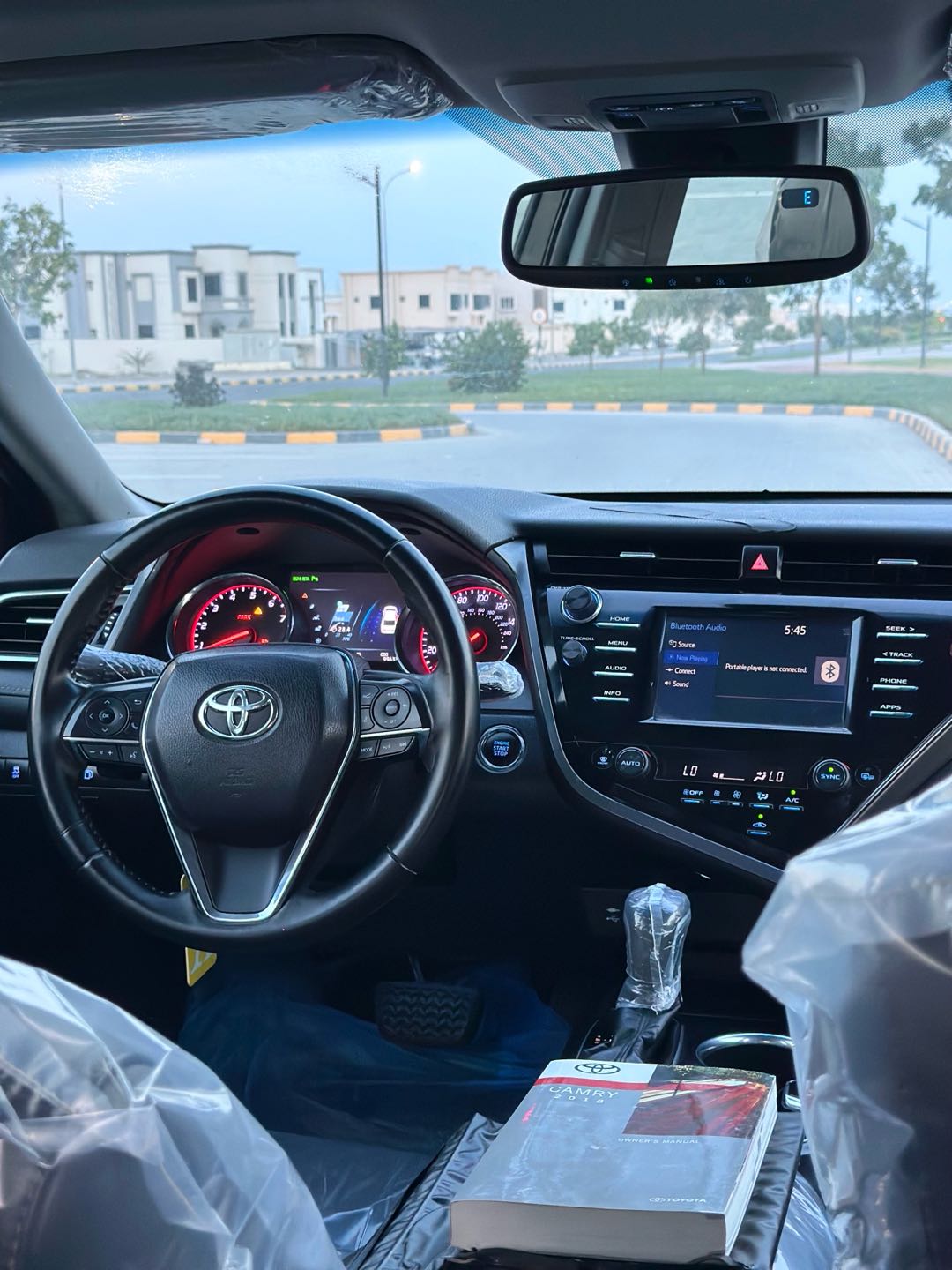 Car Image 2018 TOYOTA CAMRY XSE