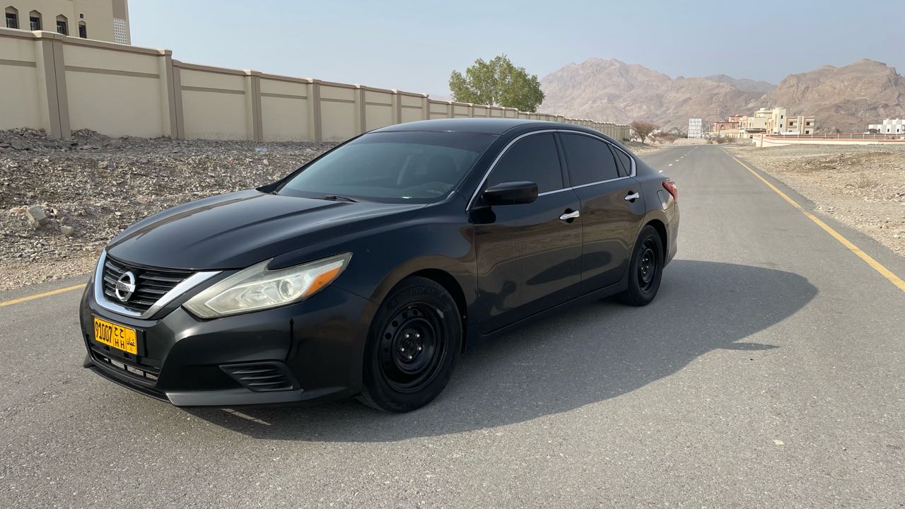 Car Image 2018 NISSAN ALTIMA S