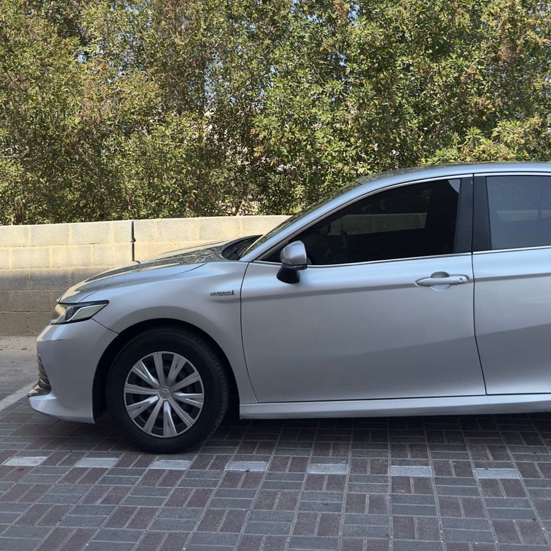 TOYOTA CAMRY LE 2018