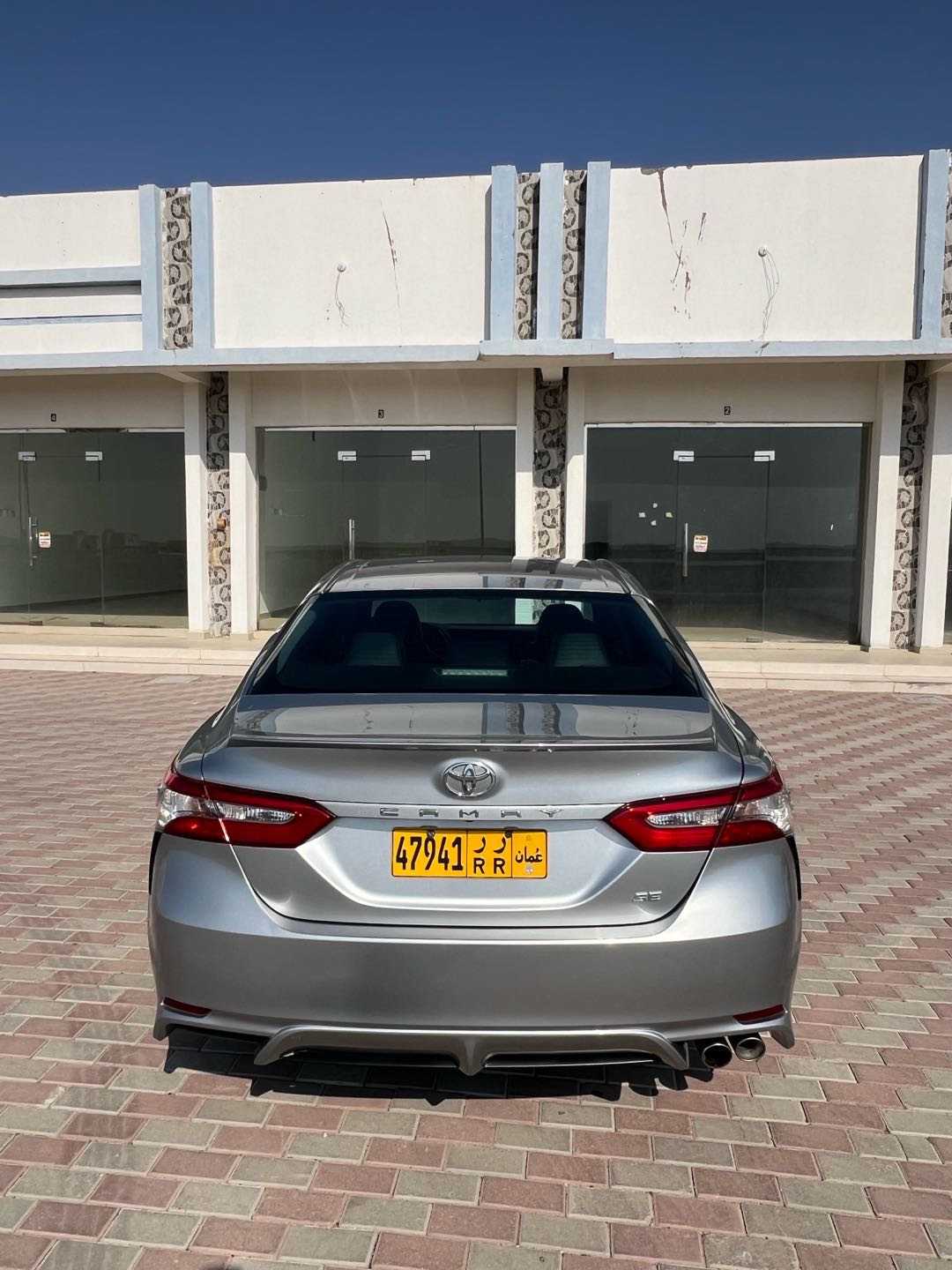 Car Image 2018 TOYOTA CAMRY SE