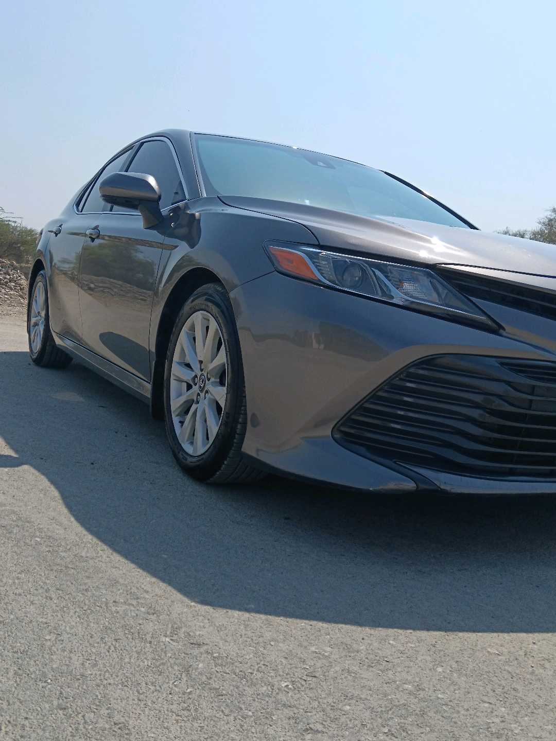 Car Image 2018 TOYOTA CAMRY LE