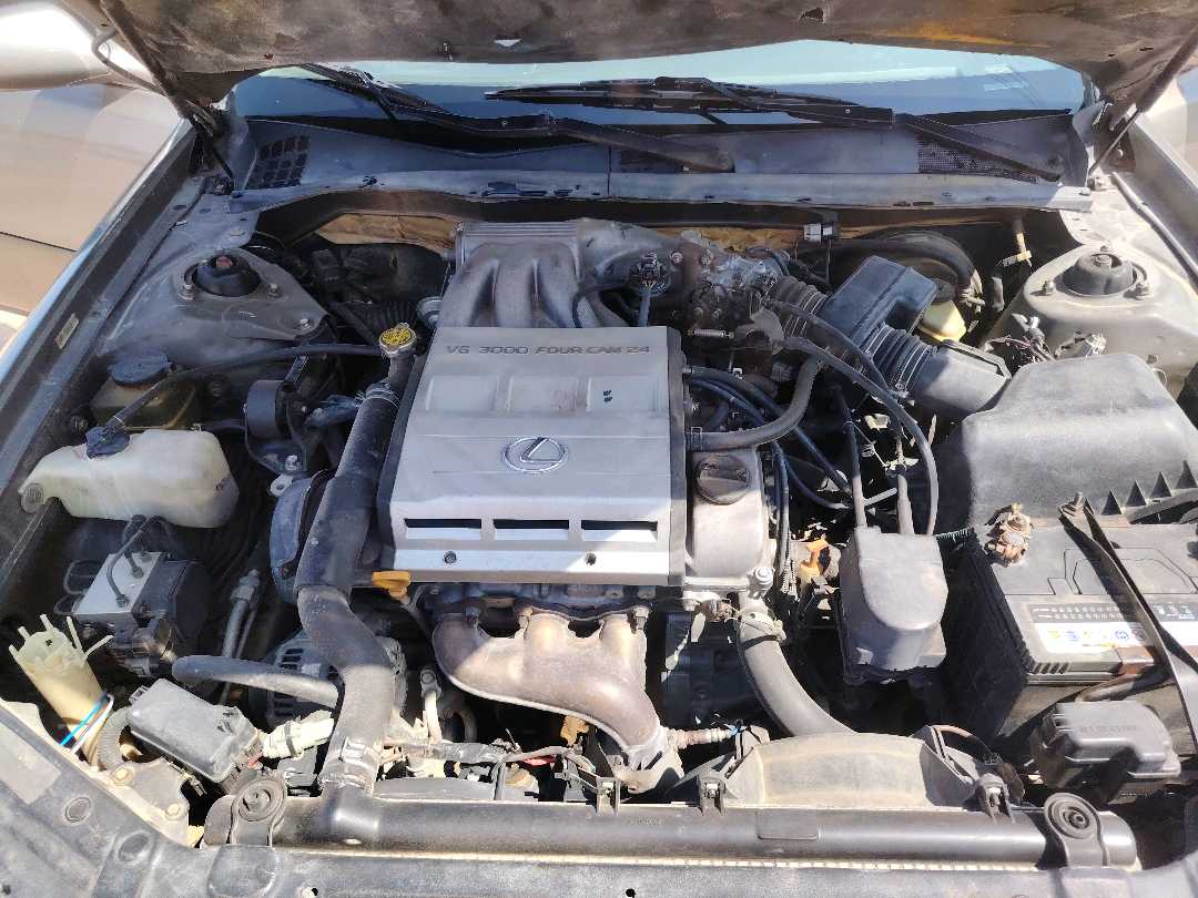 Car Image 1998 LEXUS ES 300