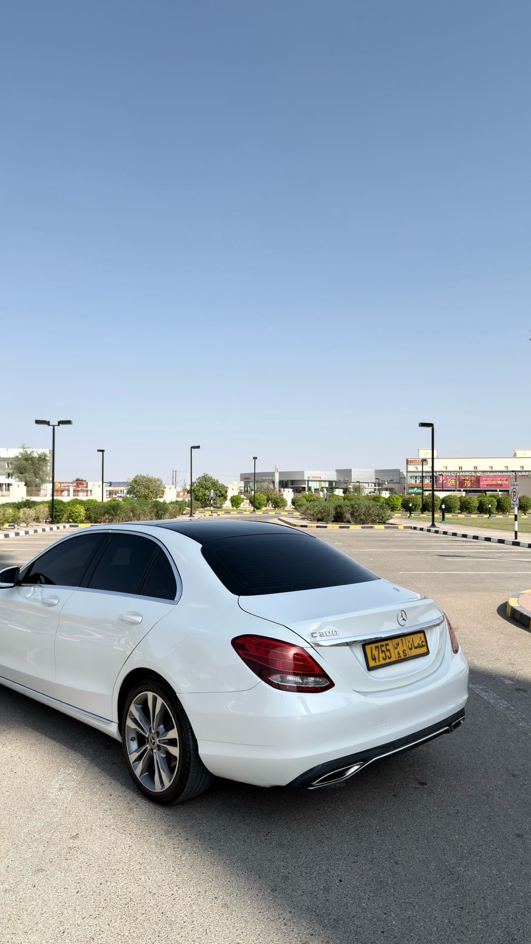 Car Image 2017 MERCEDES C Class 300