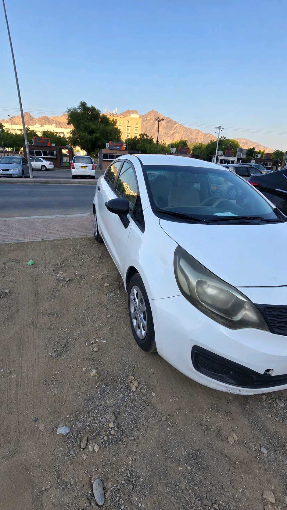 Car Image 2015 KIA RIO LX