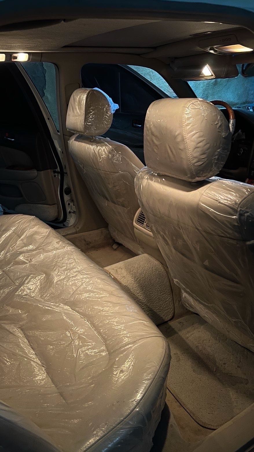 Car Image 1999 LEXUS LS 400