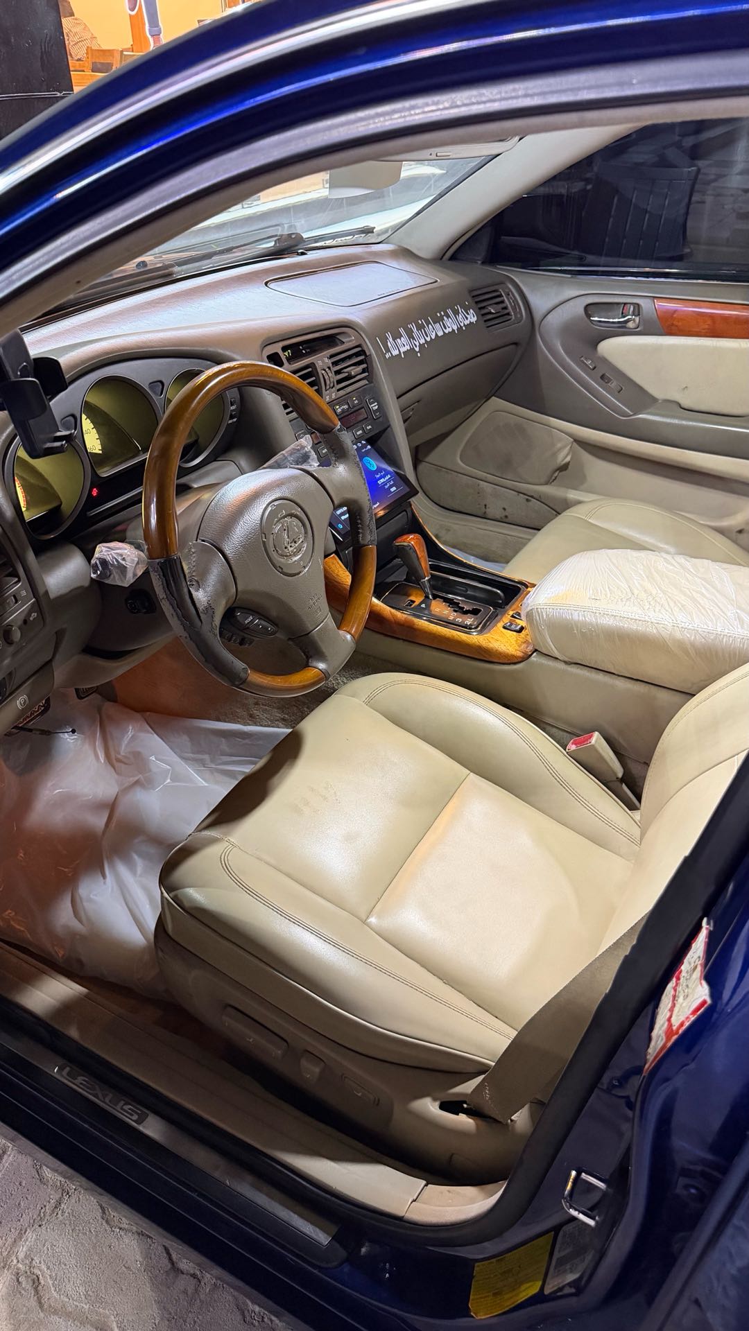Car Image 1999 LEXUS GS 400