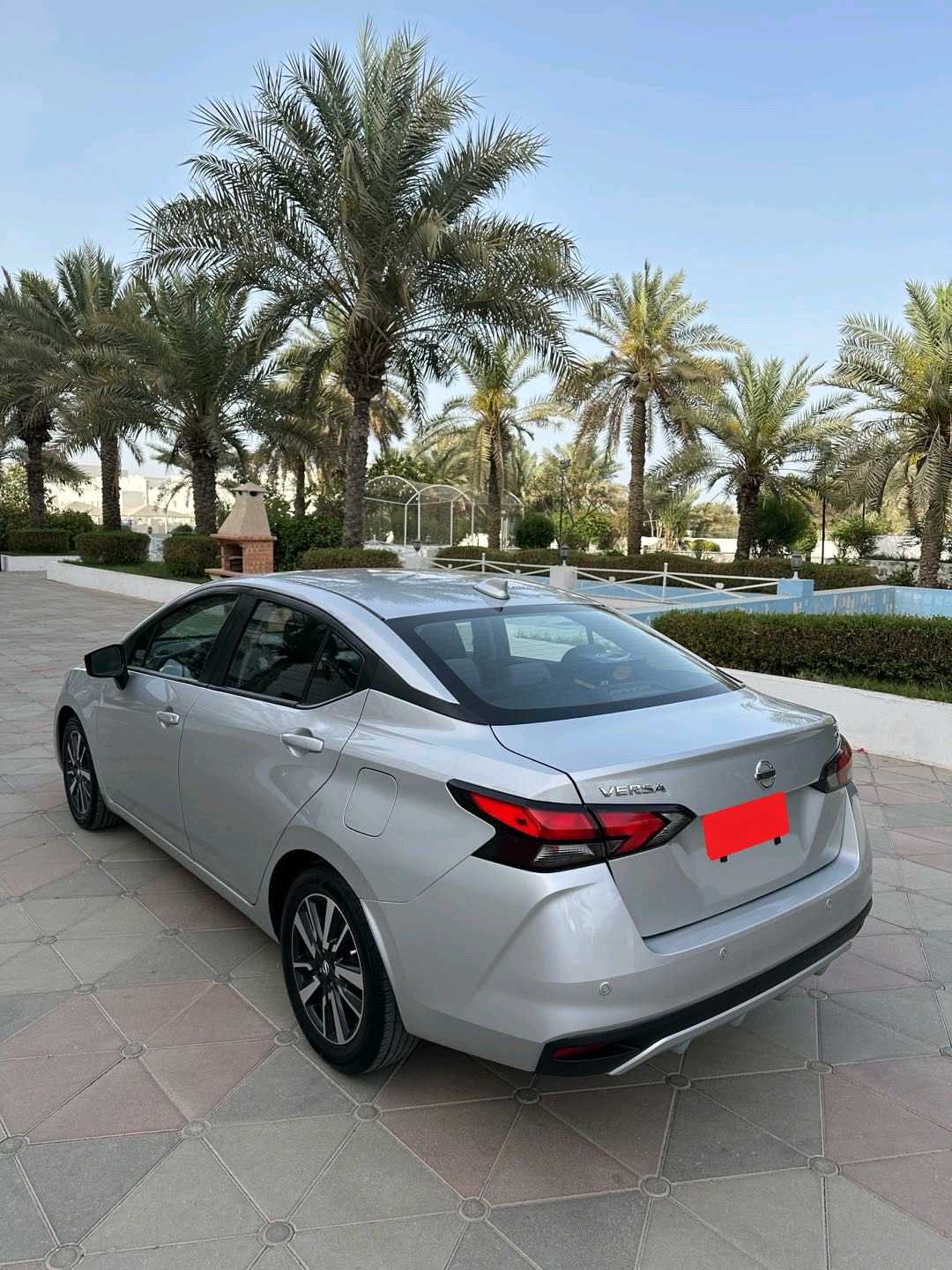 NISSAN VERSA 2023