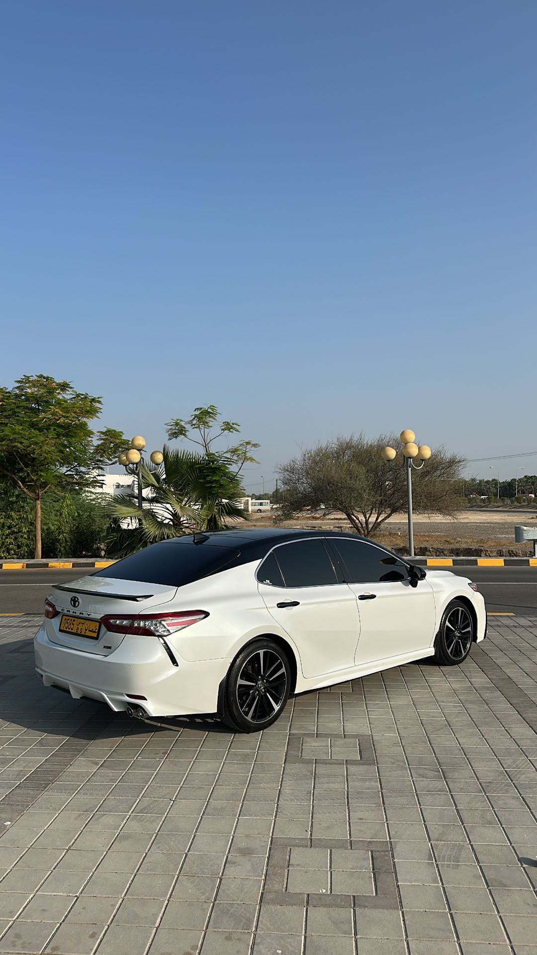 Car Image 2018 TOYOTA CAMRY XSE