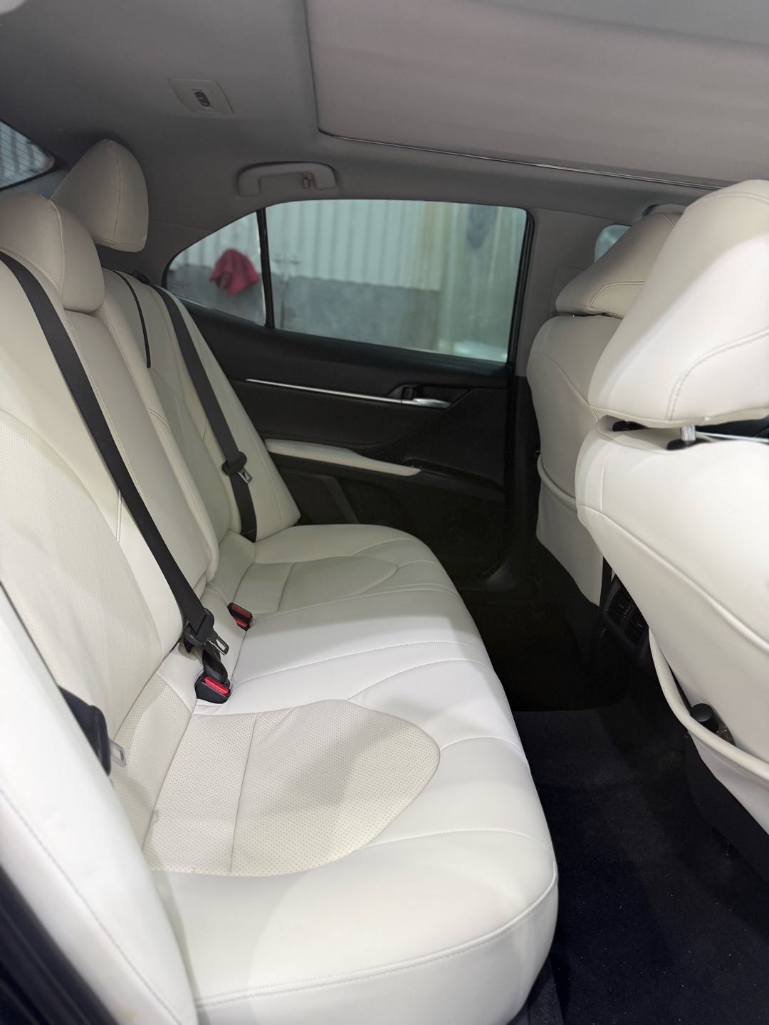 Car Image 2018 TOYOTA CAMRY XLE