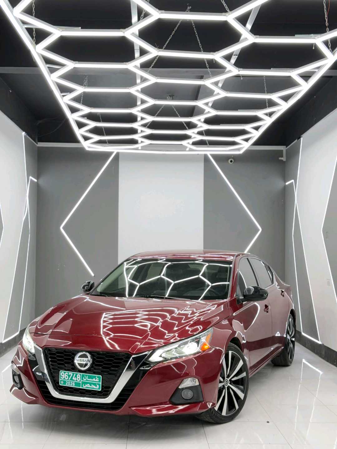 Car Image 2021 NISSAN ALTIMA SR