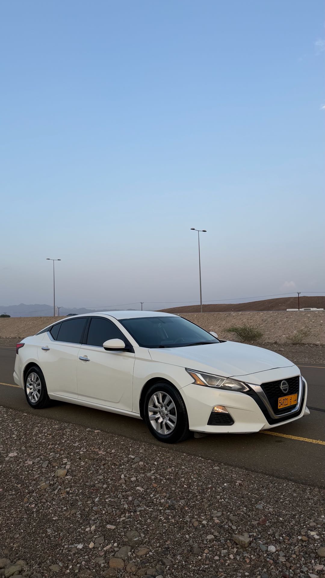 Car Image 2020 NISSAN ALTIMA SV