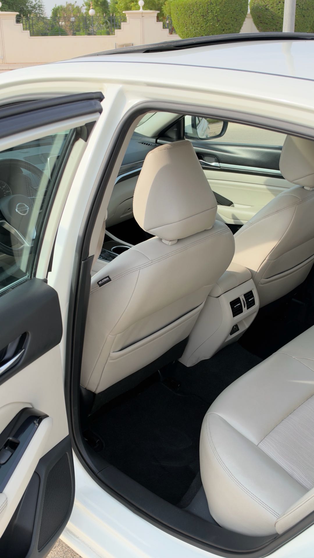 Car Image 2021 NISSAN ALTIMA SL