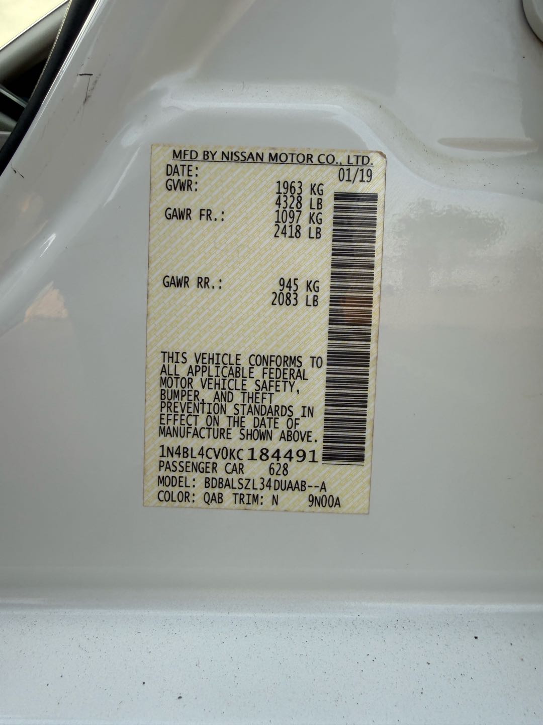 Car Image 2019 NISSAN ALTIMA SR